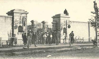 Northrop Field gates, c. 1906